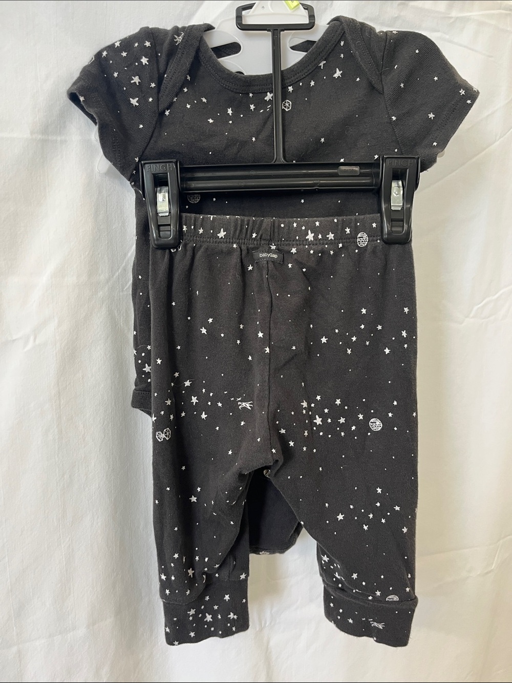 GAP Black Star Wars Baby Two-Piece Set with White Star Print
